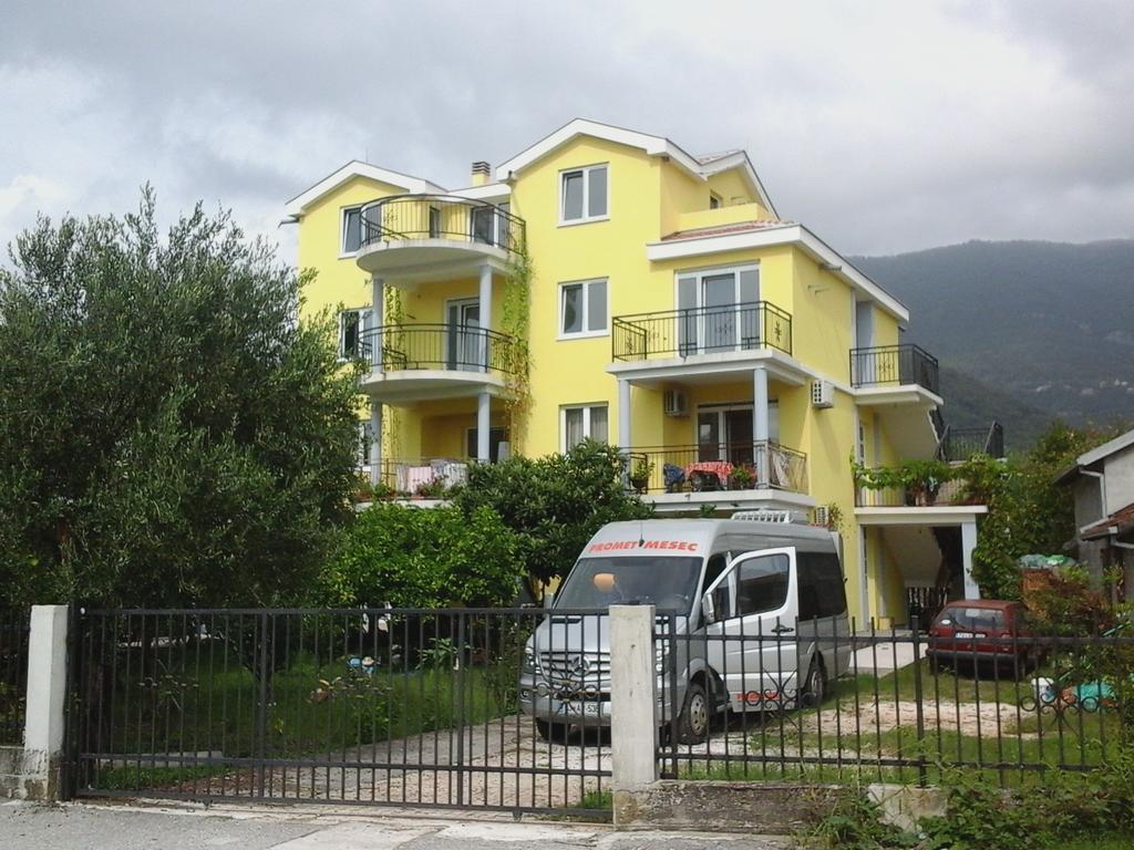 Apartments Olga Tivat Oda fotoğraf